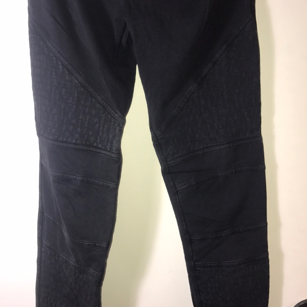 black edgy leggings. Super soft!